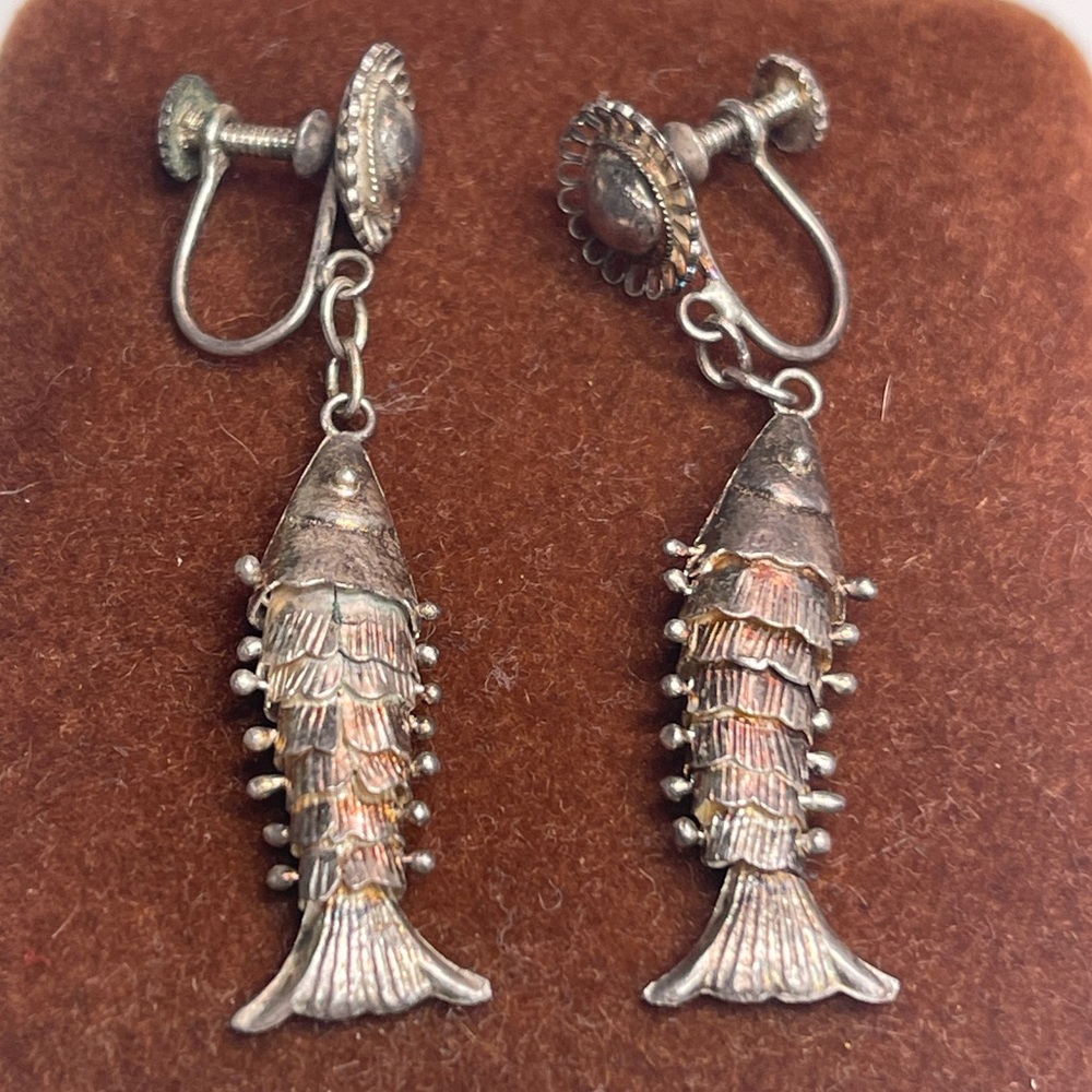 Antique Articulated Fish Earrings dangle screw back vintage screwbacks silver